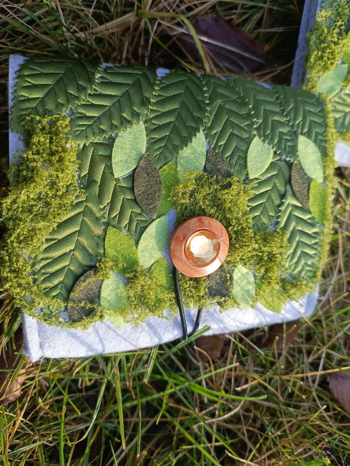 Leaf clutch