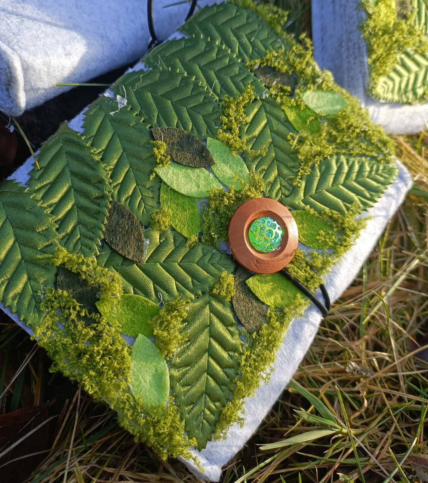 Leaf clutch