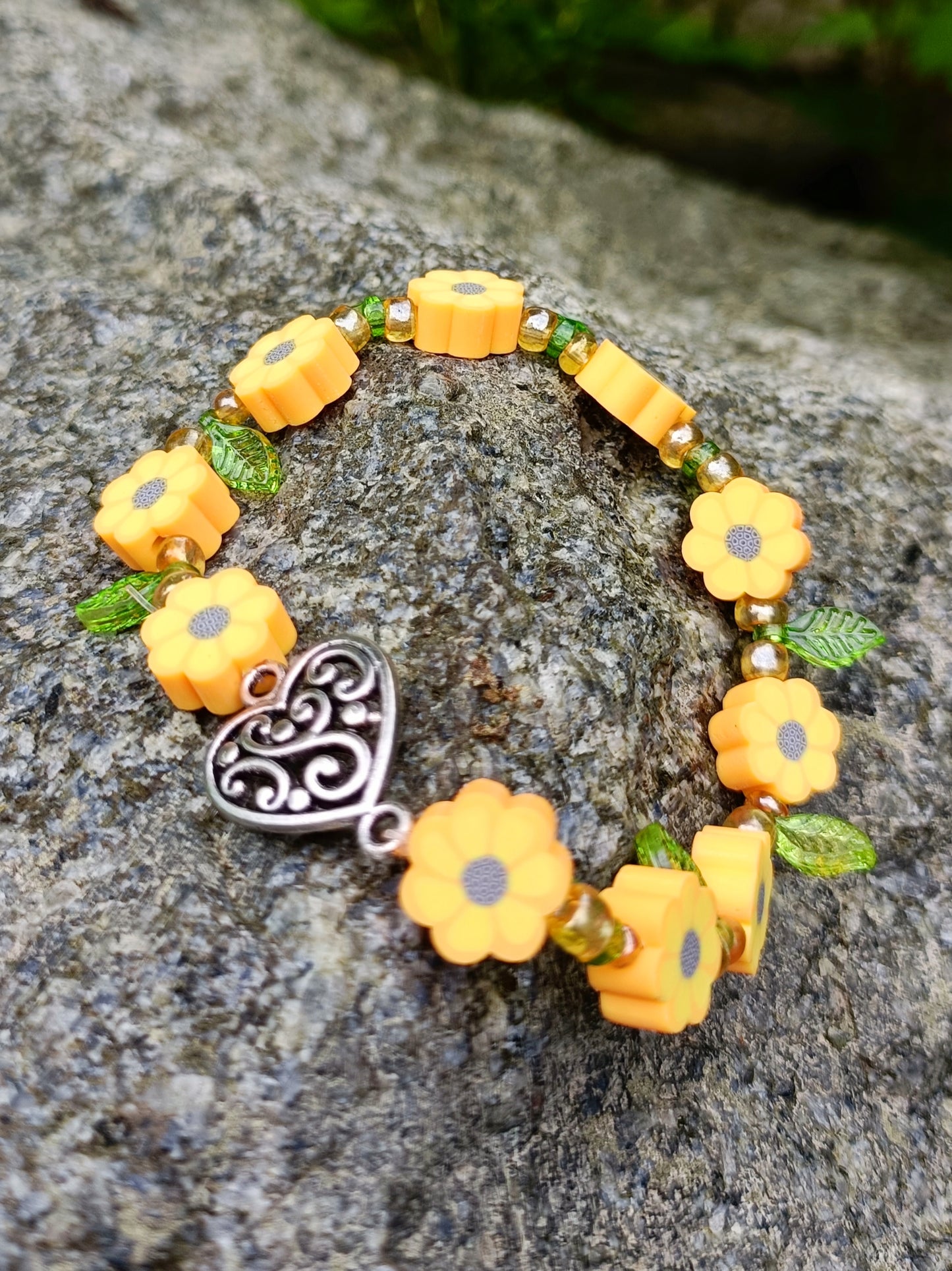 Flower bracelet