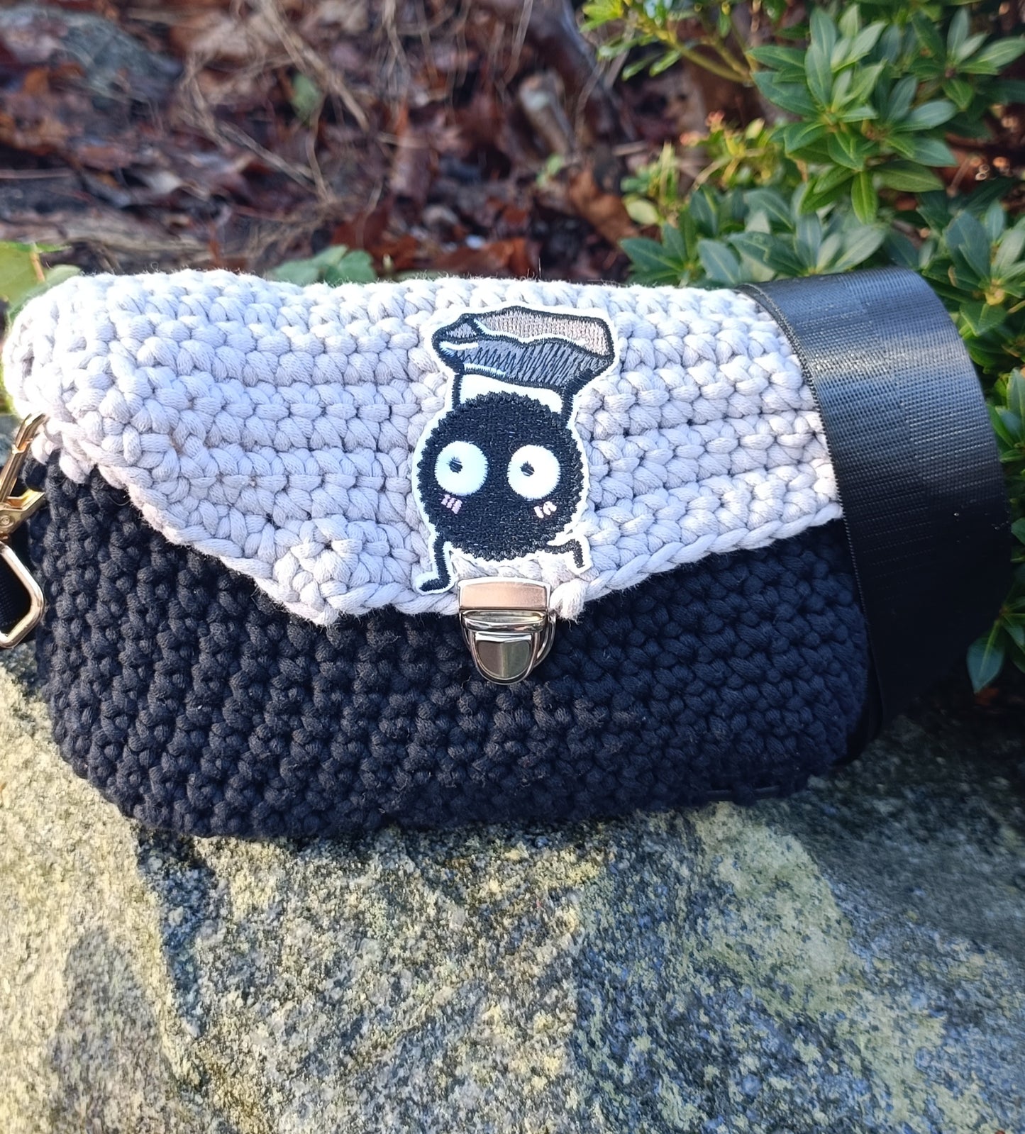 Susuwatari Purse