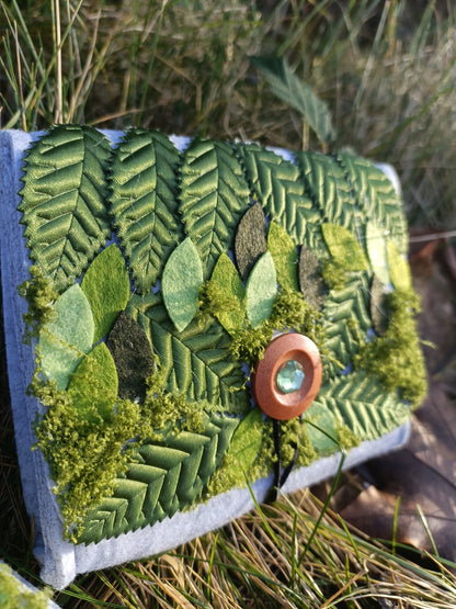 Leaf clutch