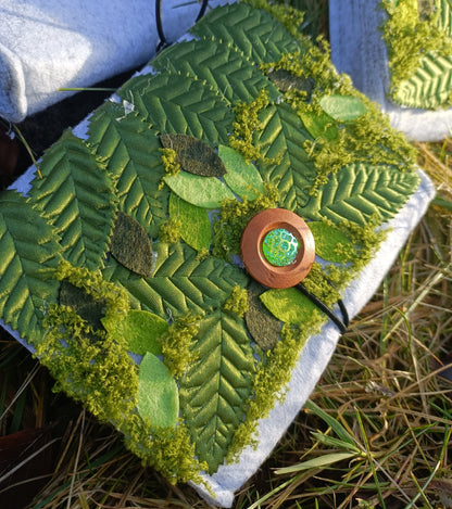 Leaf clutch