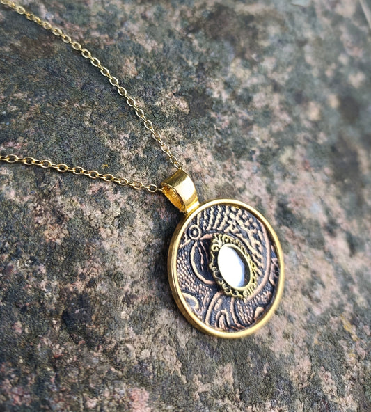 Gold Mirror Necklace
