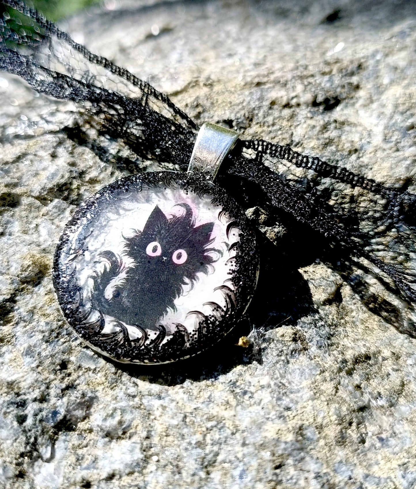 Black cat choker