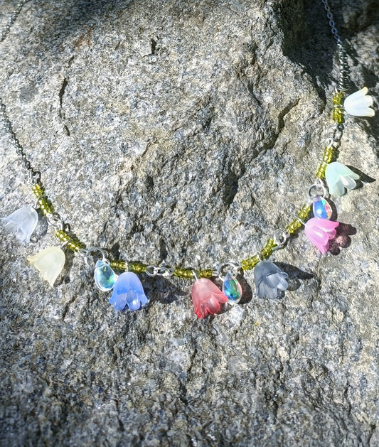 Tulip & Glass drop necklace