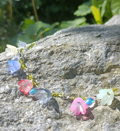 Tulip & Glass drop necklace
