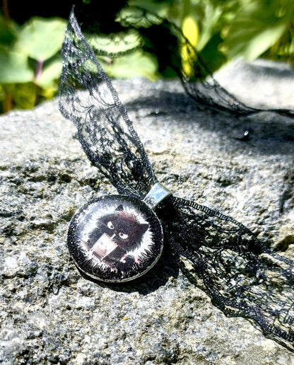 Black cat choker