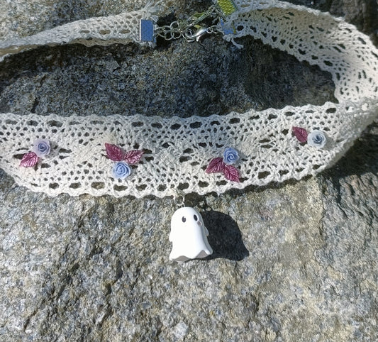 Ghost Lace Choker