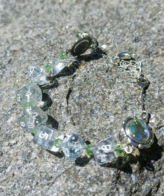 Dice bracelet