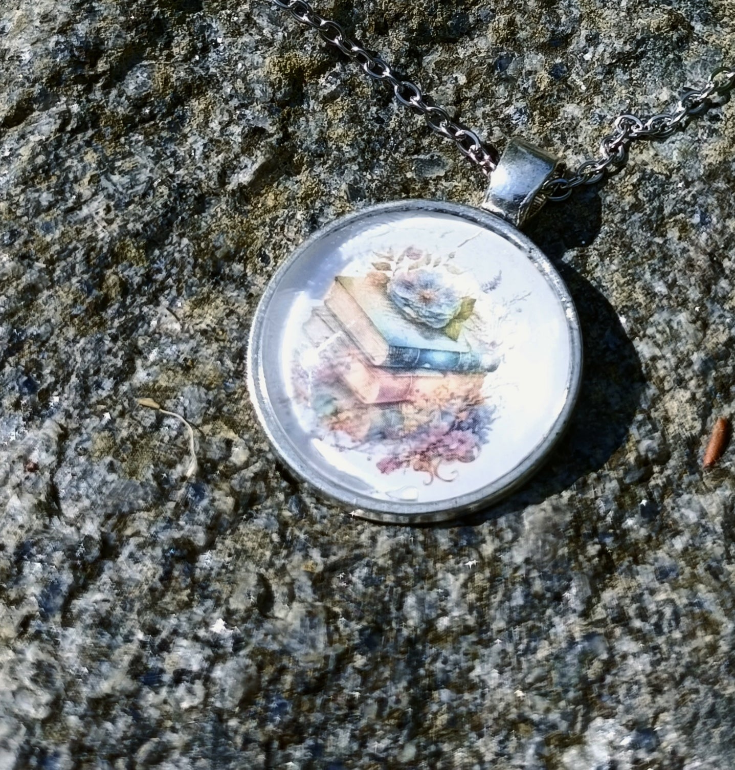 Bookquet Necklace