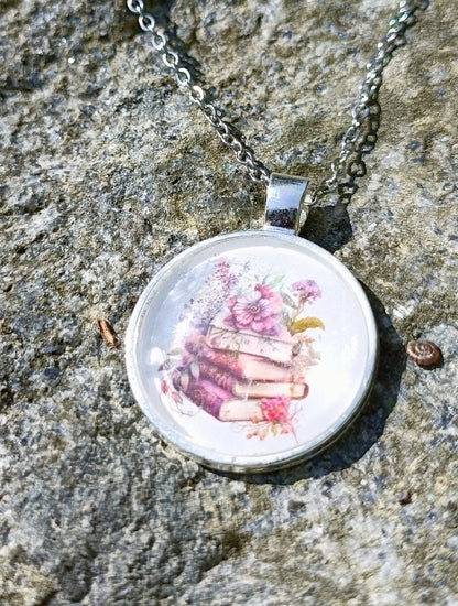 Bookquet Necklace
