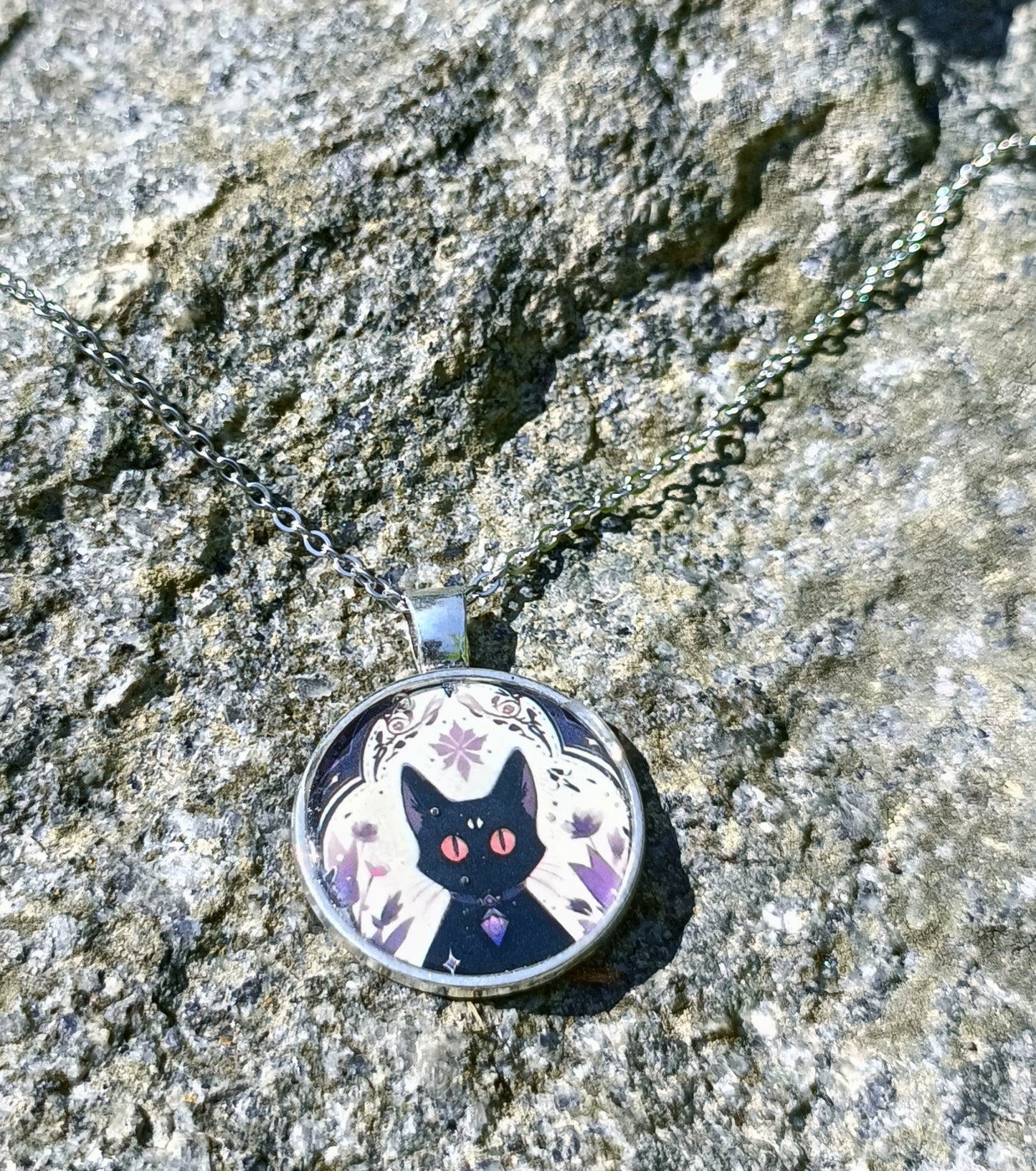 Cat familiar pendants